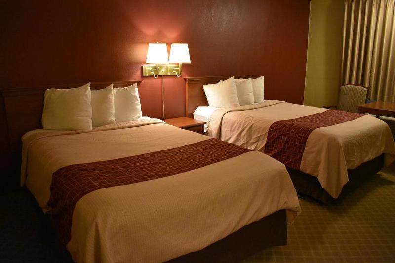 Red Roof Inn Meridian Exterior photo